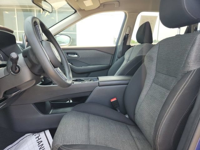Used 2021 Nissan Rogue SV FWD image 16