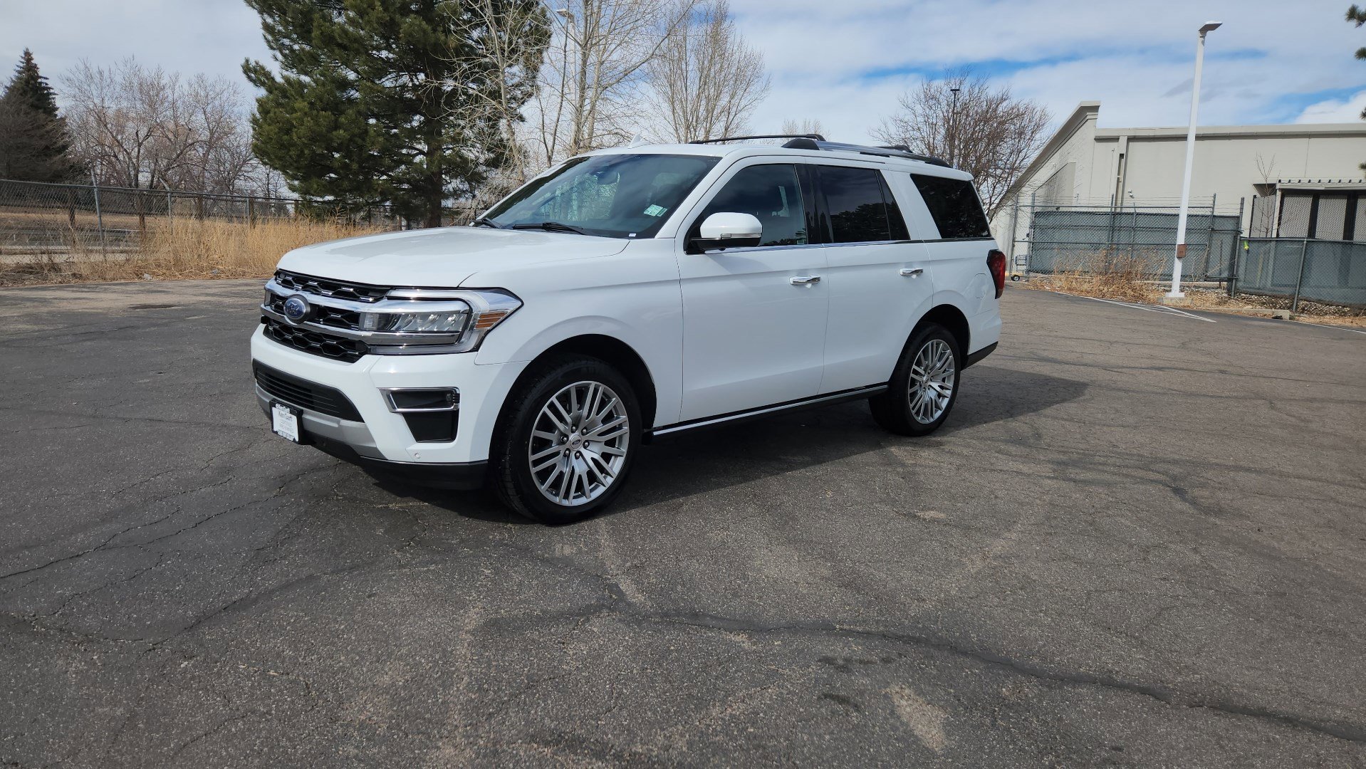 Certified 2024 Ford Expedition Limited image 4