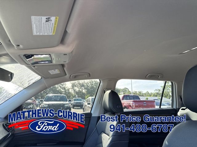 Used 2026 Volkswagen Atlas SE FWD image 11