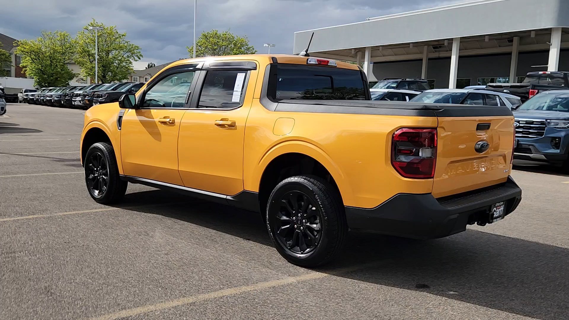 Certified 2023 Ford Maverick Lariat w/ Lariat Luxury Package AWD/4WD image 21