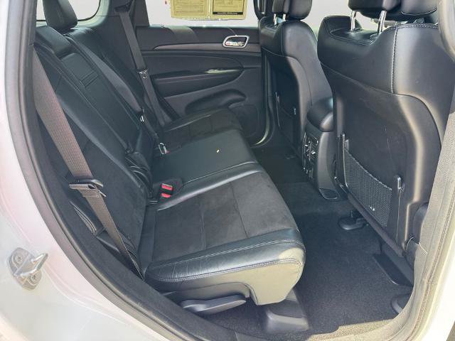 Used 2022 Jeep Grand Cherokee Laredo X AWD/4WD image 7