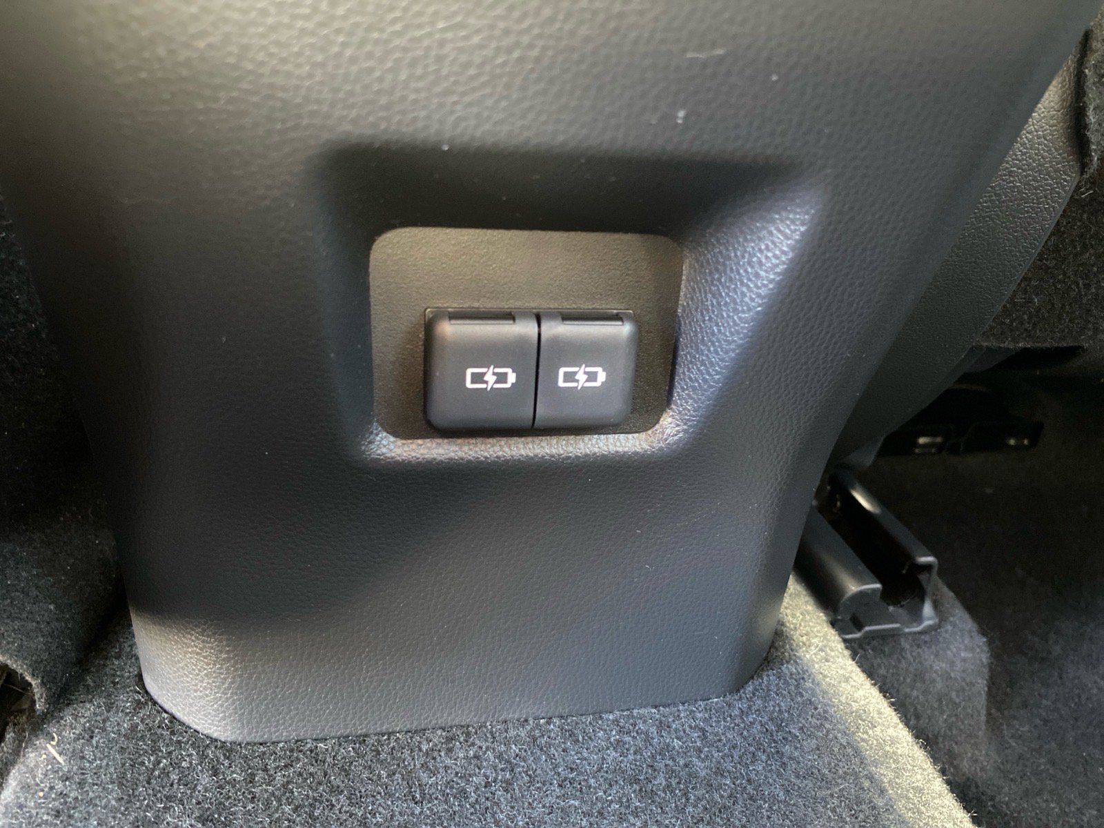 Used 2023 Toyota RAV4 XLE w/ Convenience Package AWD/4WD image 14