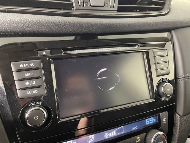 Used 2019 Nissan Rogue SL w/ Premium Package AWD/4WD image 7