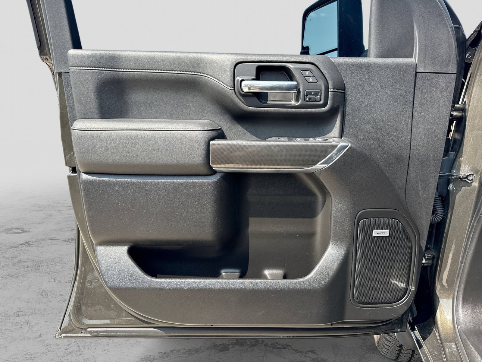 Used 2023 GMC Sierra 2500 AT4 w/ AT4 Premium Plus Package AWD/4WD image 38