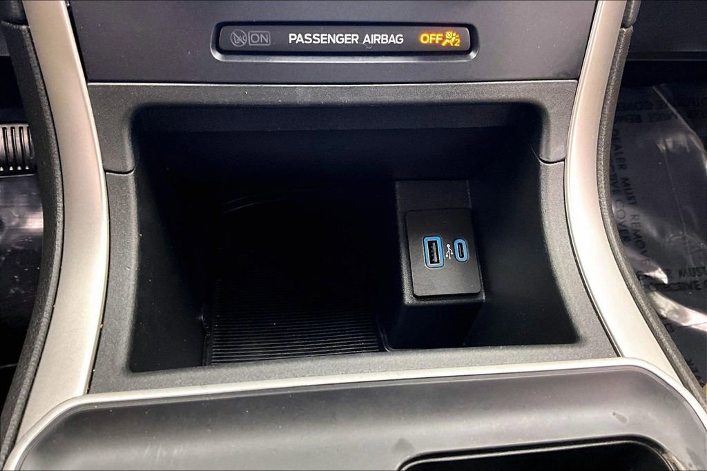 Certified 2024 Ford Edge SE image 32