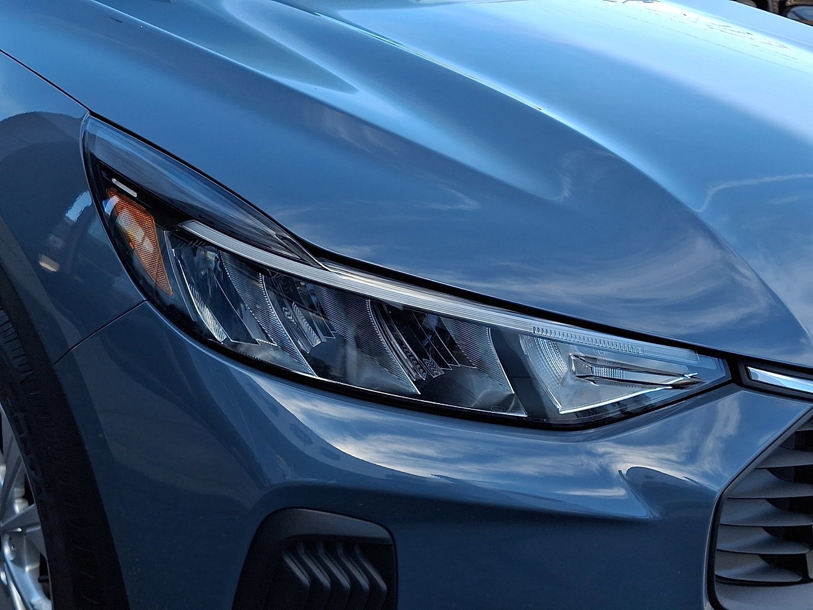 Certified 2023 Ford Escape Active w/ Tech Pack #1 image 9