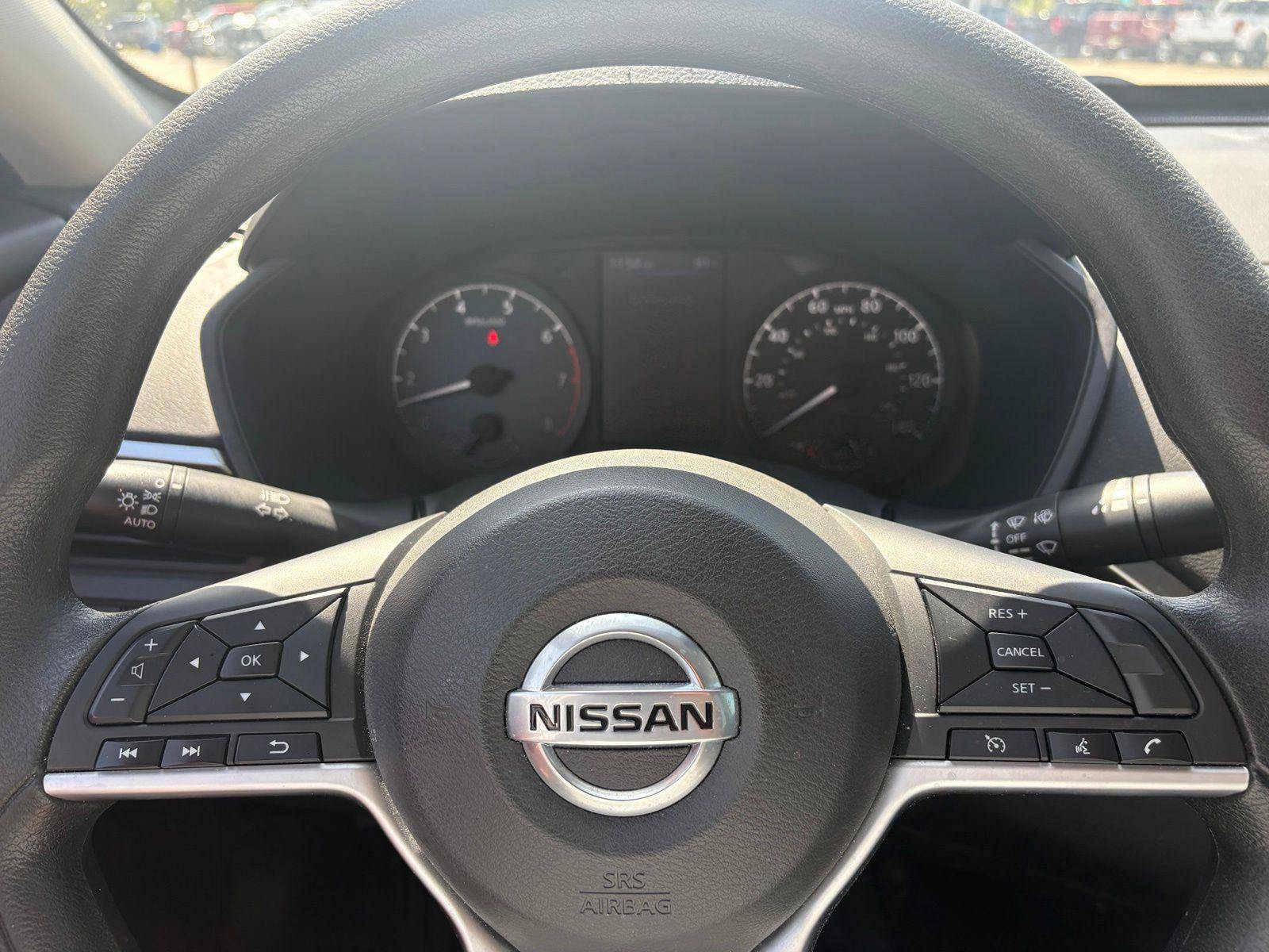 Used 2022 Nissan Altima 2.5 S FWD image 14