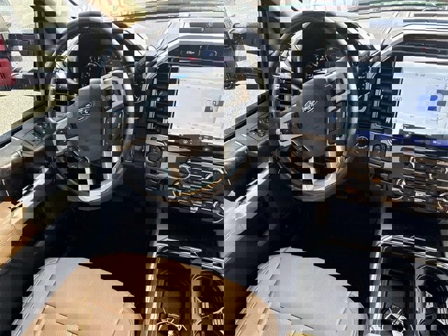 Certified 2022 Ford F250 Lariat w/ Lariat Ultimate Package image 14