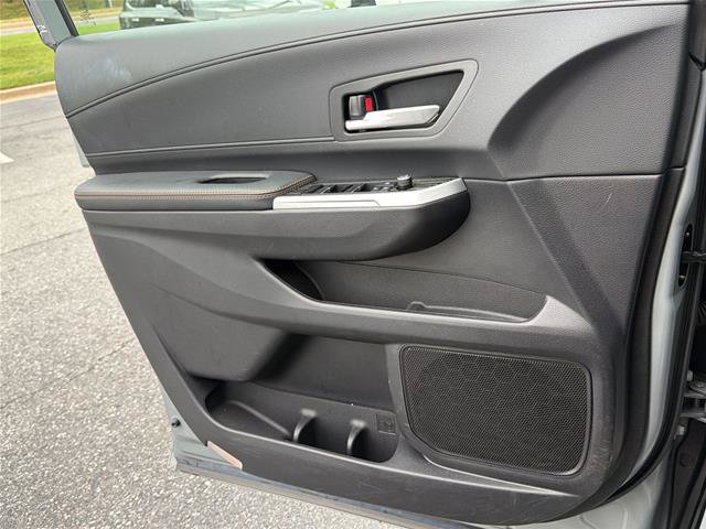 Used 2025 Toyota Sienna XLE Woodland Edition AWD/4WD image 24