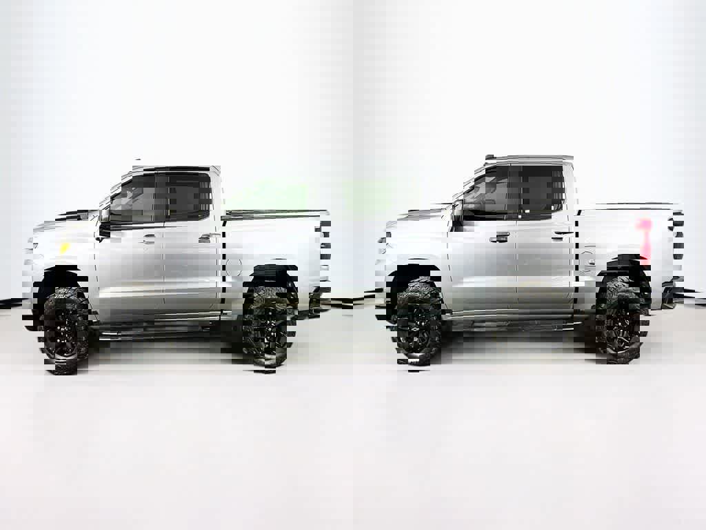 Used 2024 Chevrolet Silverado 1500 Custom Trail Boss image 2