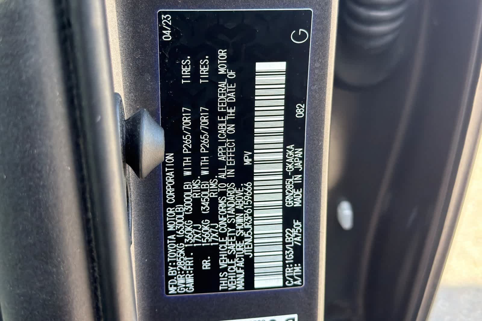 Used 2023 Toyota 4Runner SR5 Premium w/ Moonroof Package AWD/4WD image 30