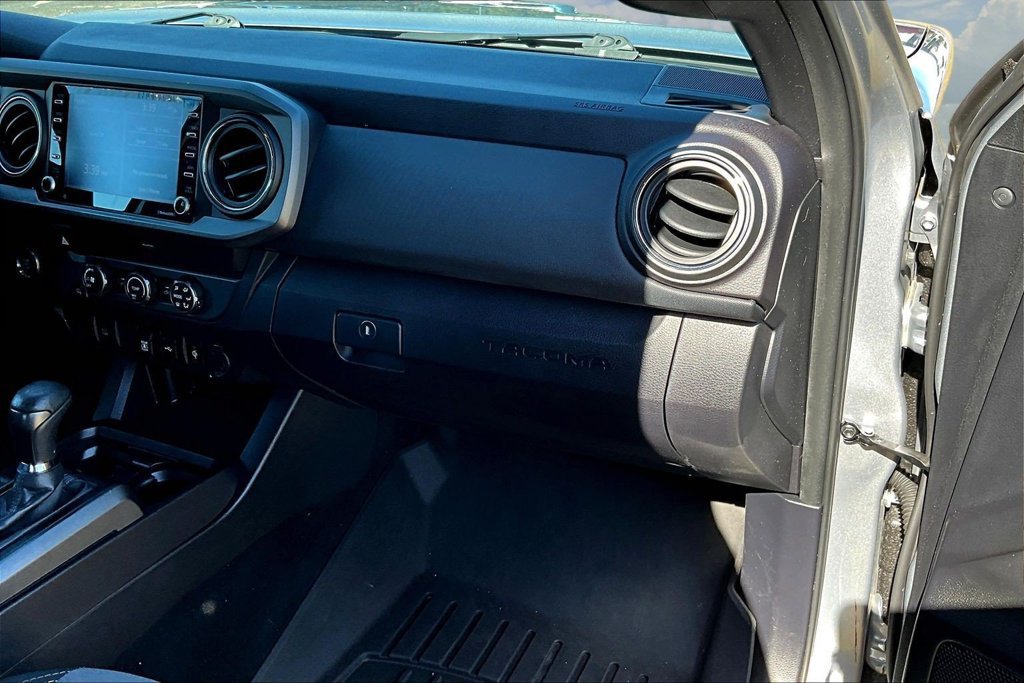 Used 2020 Toyota Tacoma TRD Off-Road RWD image 29