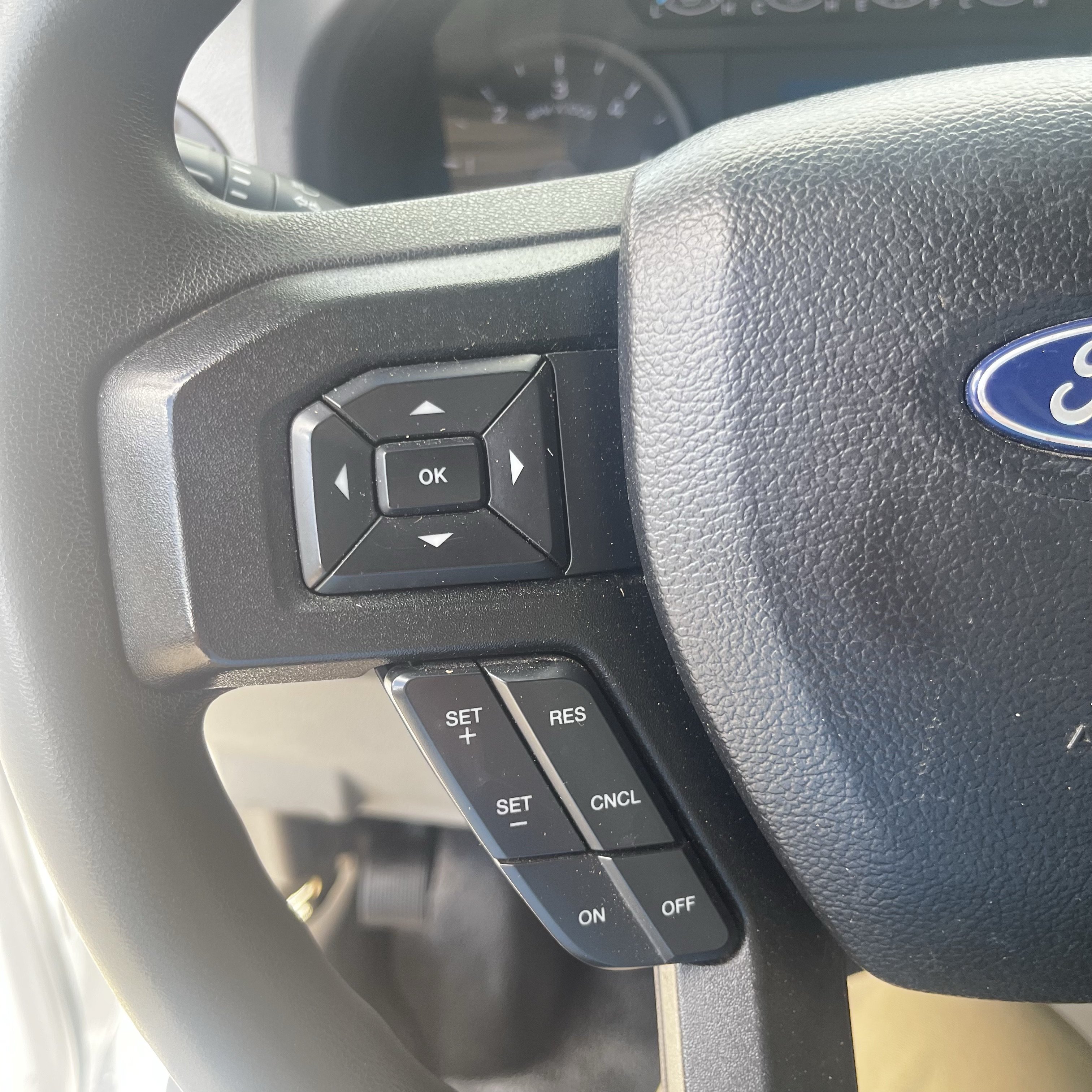Certified 2024 Ford E-350 and Econoline 350 Super Duty w/ Power Windows & Locks Group RWD image 16