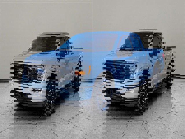 Certified 2022 Ford F150 XLT w/ Equipment Group 302A High image 8