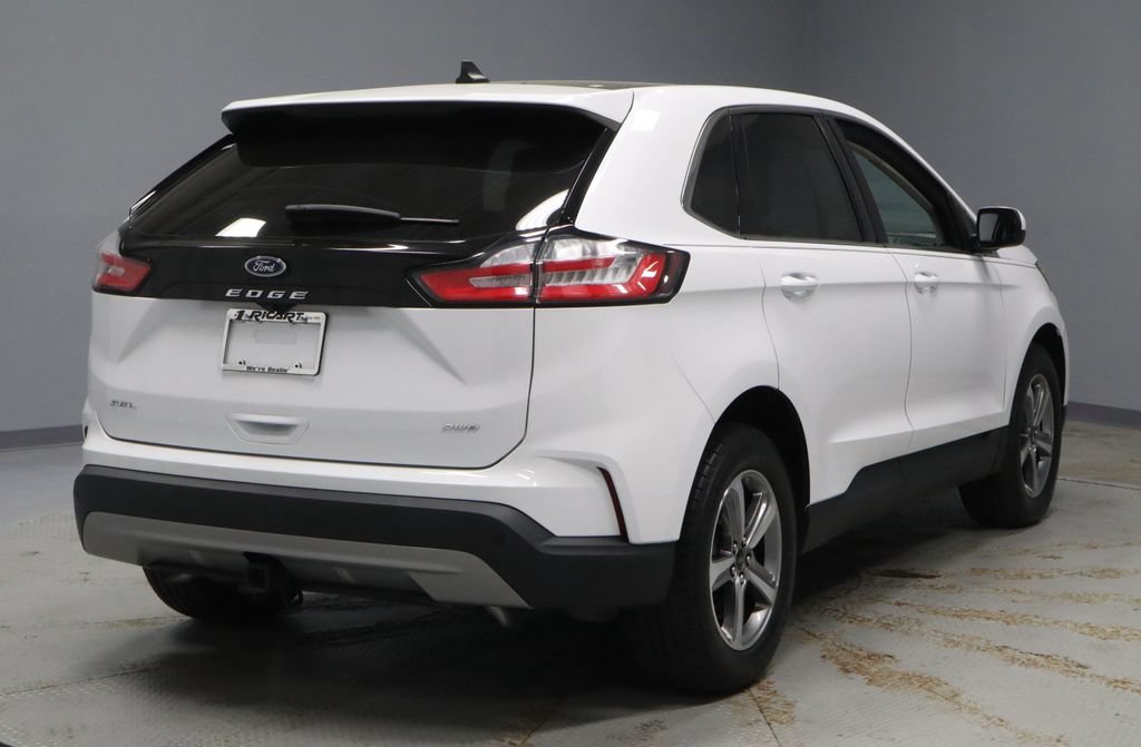 Certified 2023 Ford Edge SEL w/ Convenience Package AWD/4WD image 12