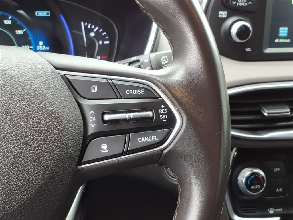 Used 2019 Hyundai Santa Fe SEL image 18
