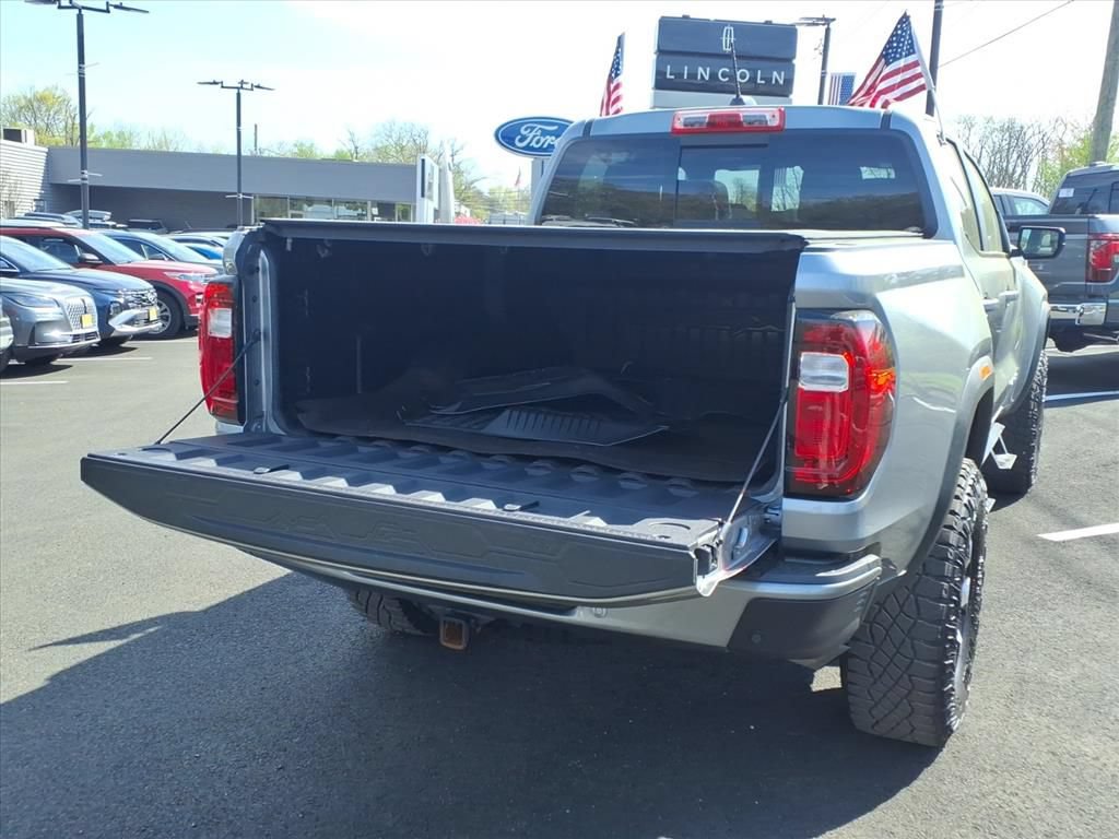Used 2024 GMC Canyon AT4X AWD/4WD image 29