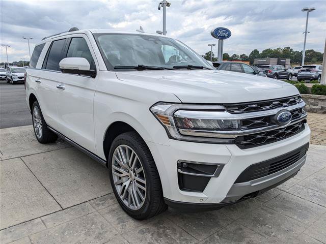 Certified 2022 Ford Expedition Limited AWD/4WD image 3