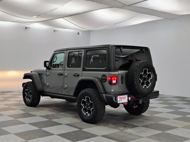 Used 2023 Jeep Wrangler Unlimited Rubicon w/ Cold Weather Group AWD/4WD image 7