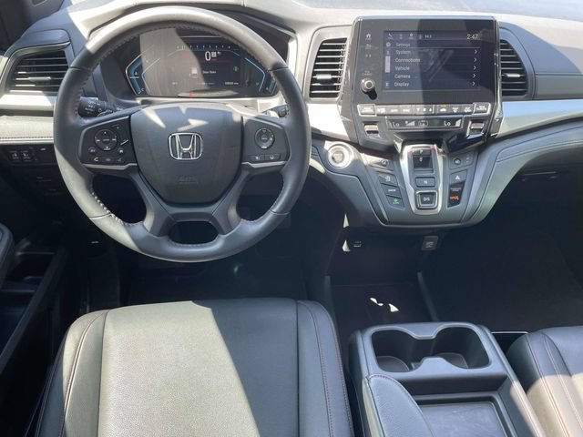 Used 2024 Honda Odyssey Sport image 4