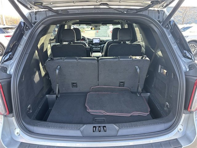 Certified 2023 Ford Explorer ST-Line w/ Class IV Trailer Tow Package image 45