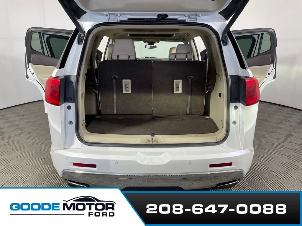 Used 2017 GMC Acadia Denali w/ Technology Package AWD/4WD image 22