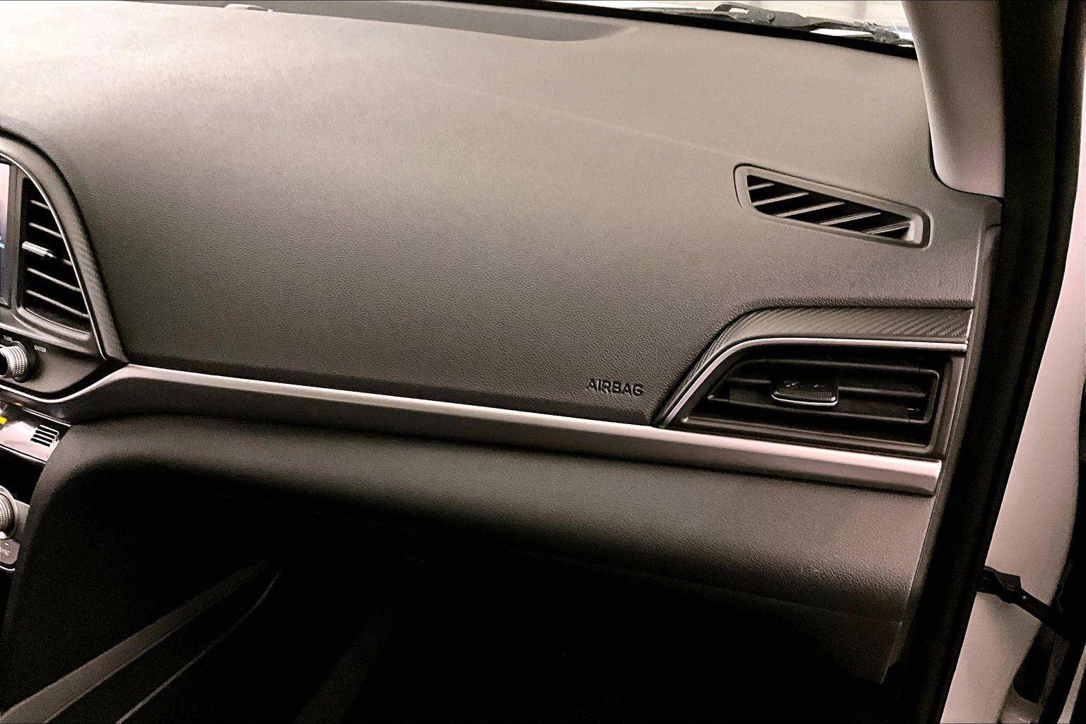 Used 2019 Hyundai Elantra Value Edition w/ Cargo Package image 15