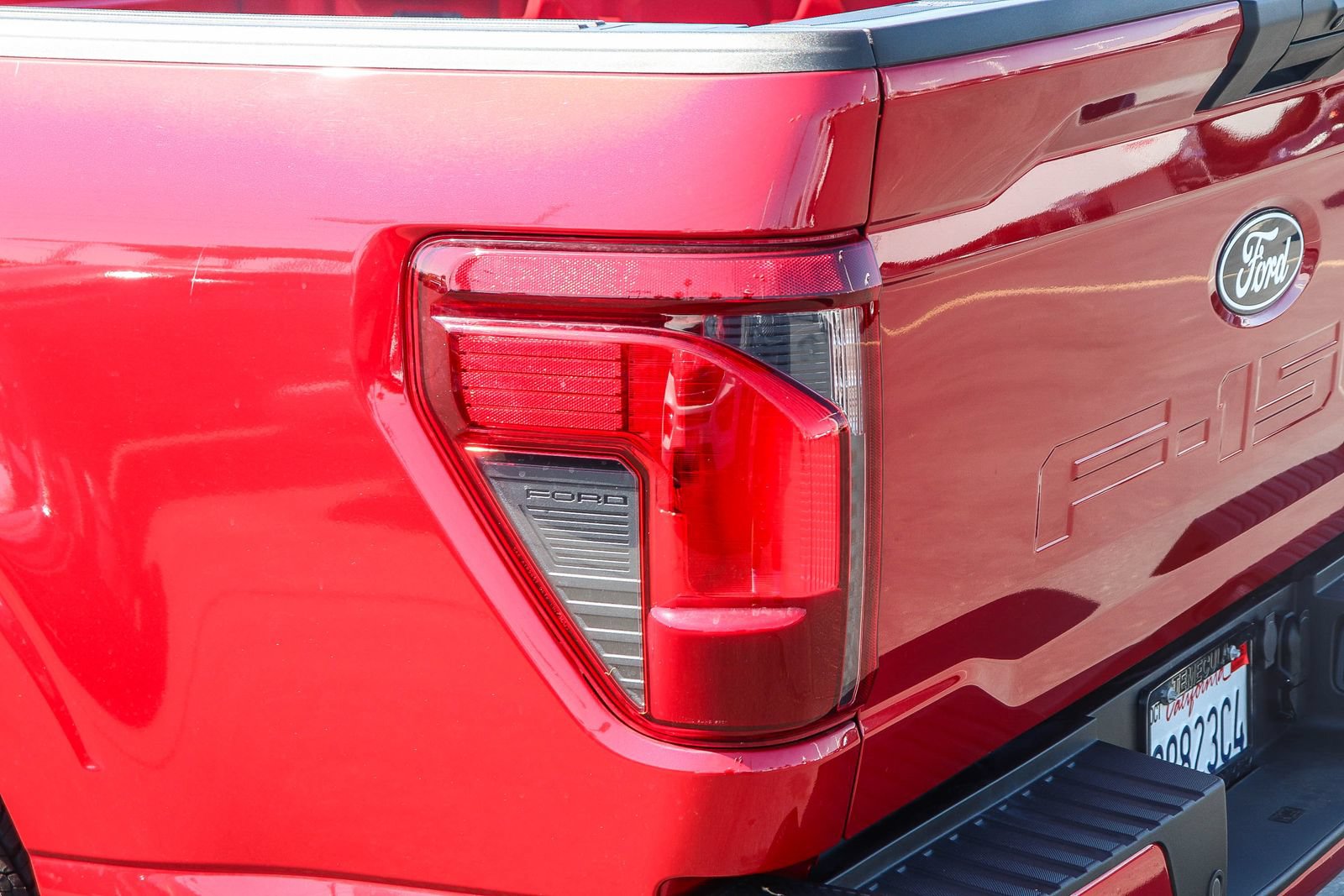 Certified 2024 Ford F150 XLT w/ Mobile Office Package RWD image 7