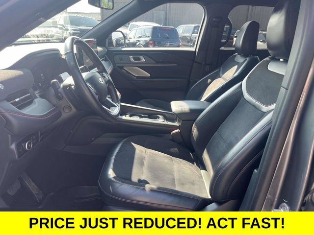 Certified 2025 Ford Explorer ST AWD/4WD image 17