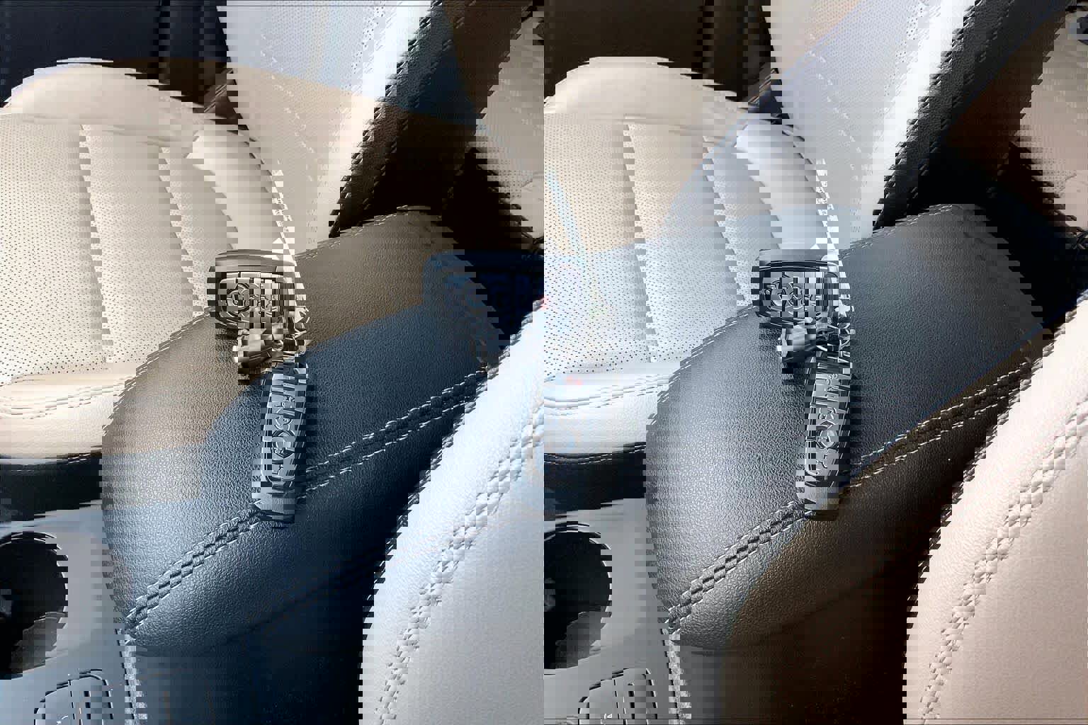 Certified 2022 Ford Escape SEL image 14