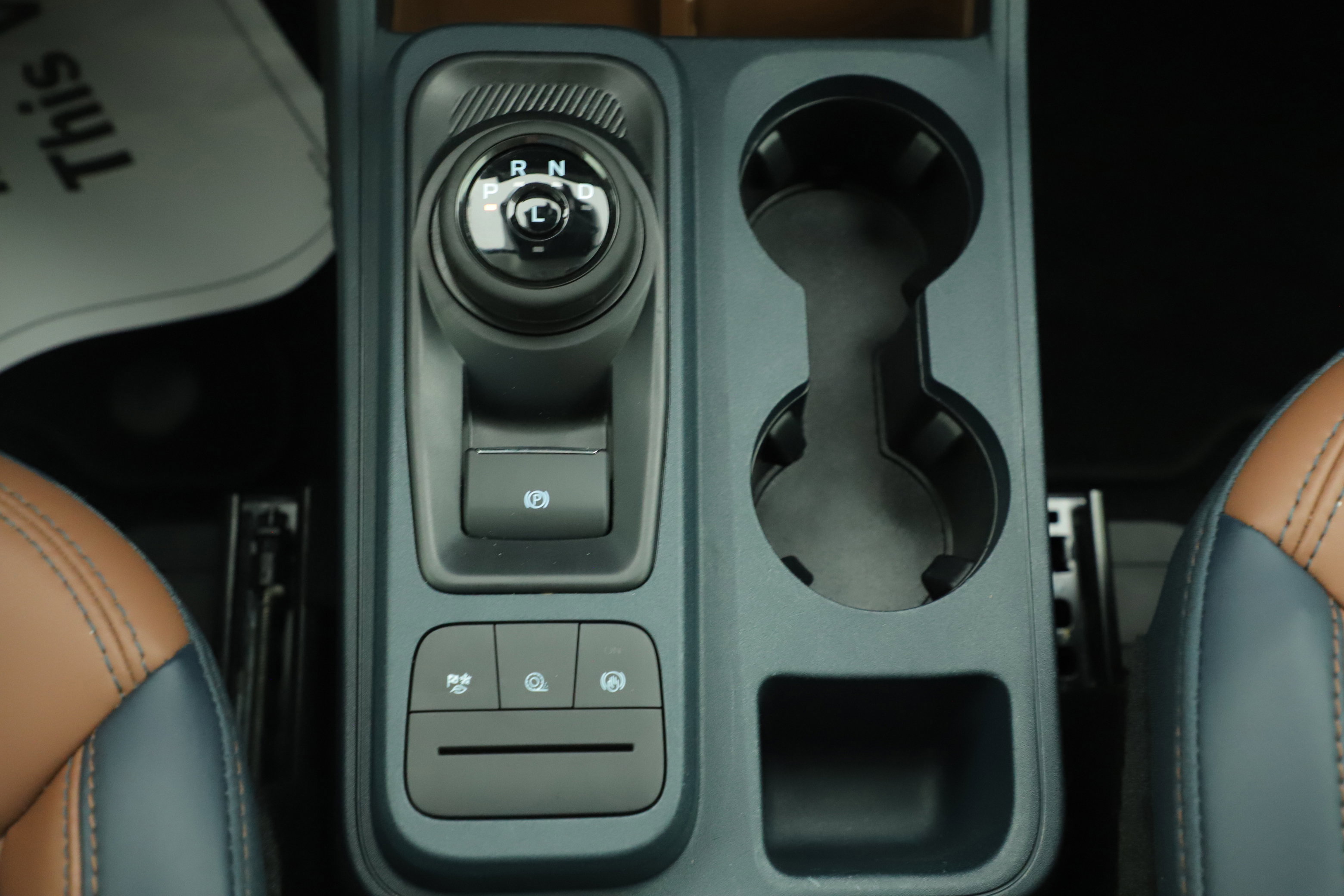 Certified 2024 Ford Maverick Lariat image 18