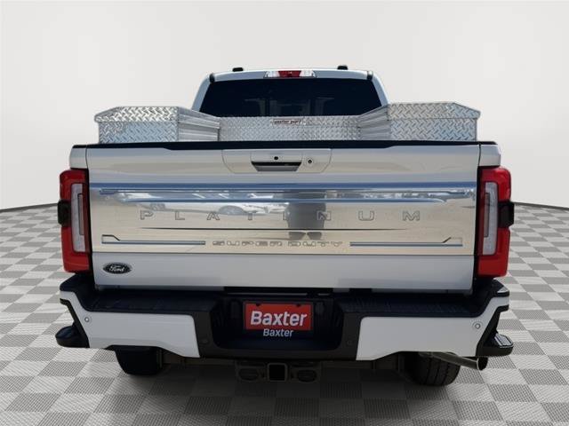 Certified 2024 Ford F250 Platinum w/ FX4 Off-Road Package AWD/4WD image 6