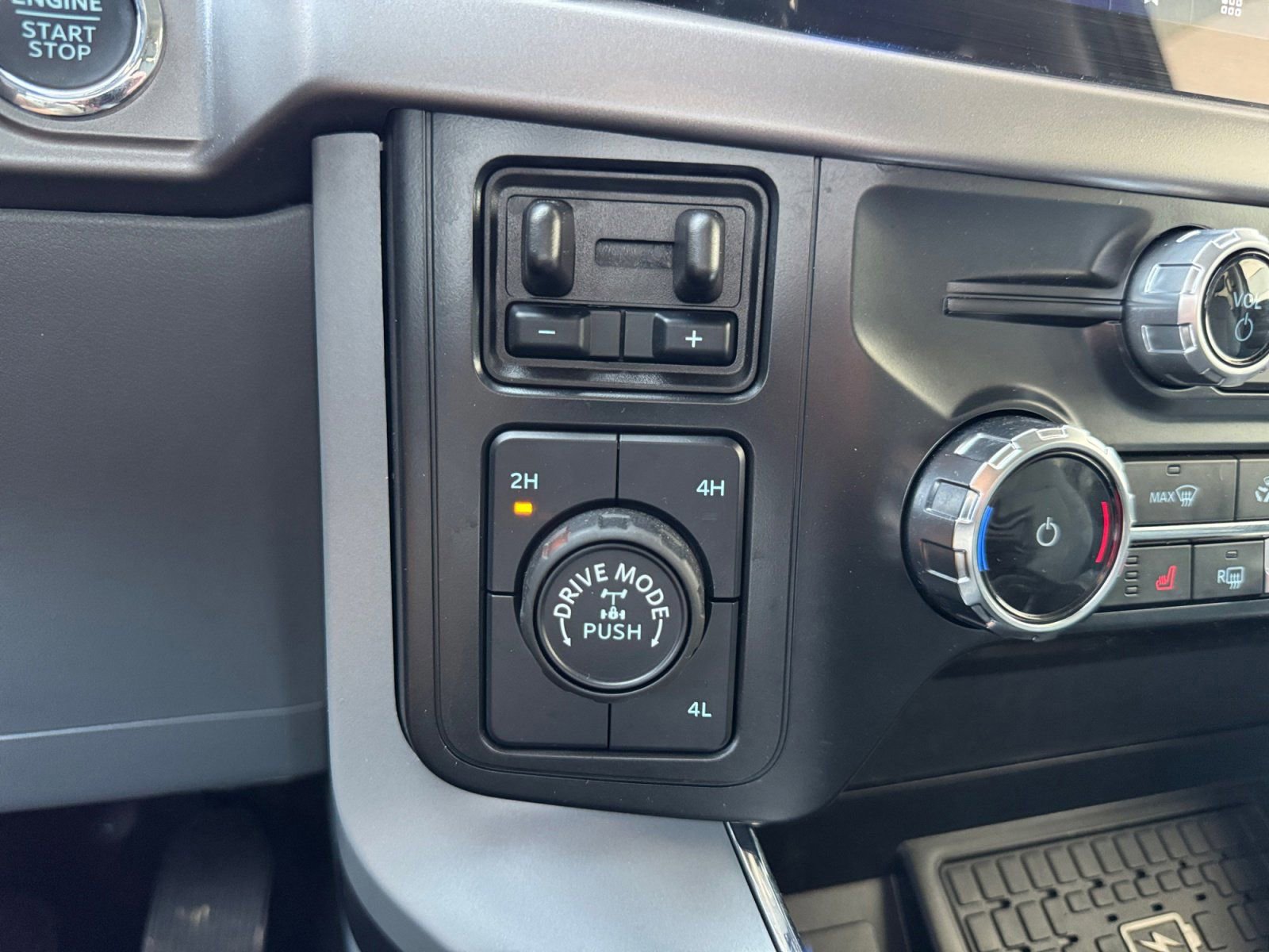 Certified 2024 Ford F150 XLT w/ Equipment Group 302A MID image 22