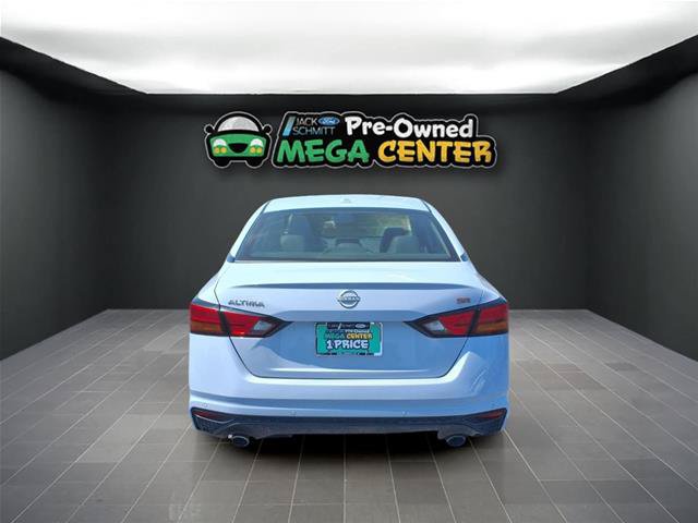 Used 2024 Nissan Altima 2.5 SR FWD image 22