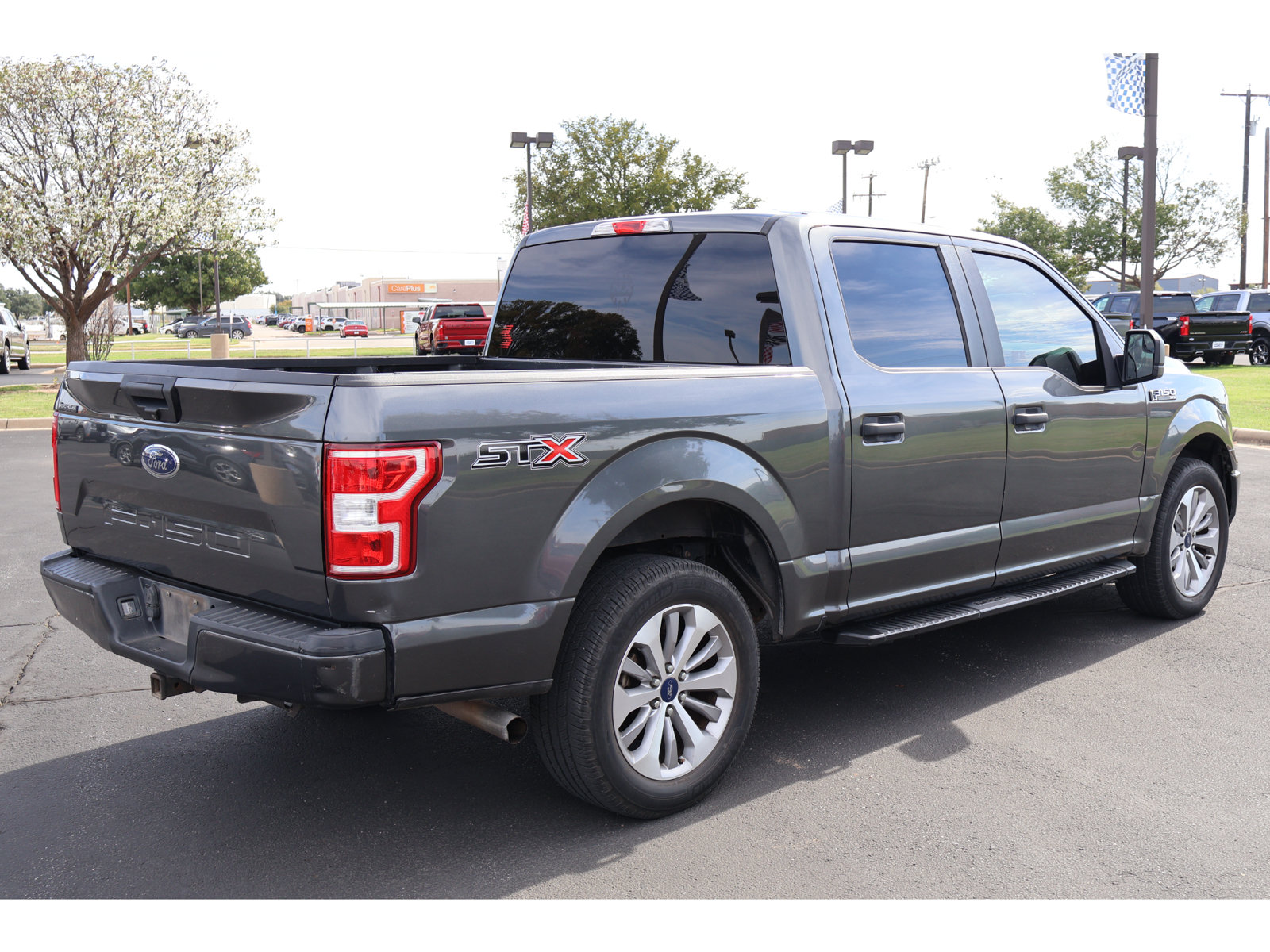 Certified 2018 Ford F150 XL w/ Equipment Group 101A Mid RWD image 4