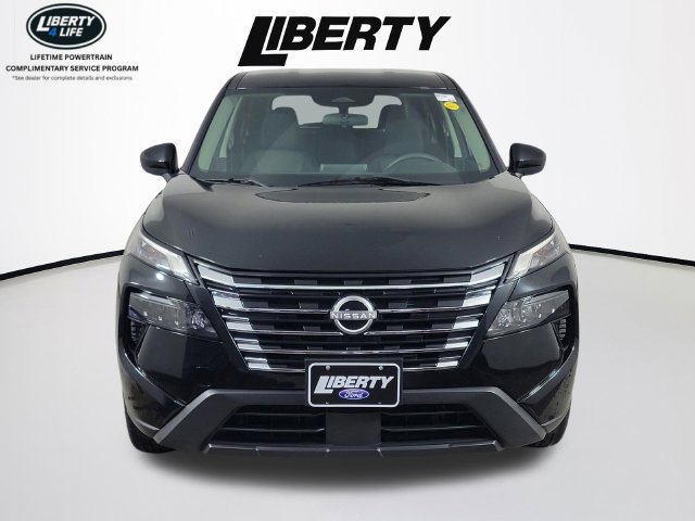 Used 2024 Nissan Rogue SV AWD/4WD image 9