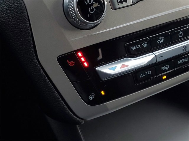 Certified 2022 Ford Explorer XLT w/ Equipment Group 202A image 23