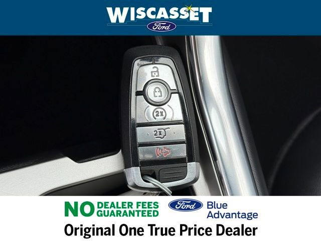 Certified 2022 Ford Explorer XLT w/ Equipment Group 202A image 14