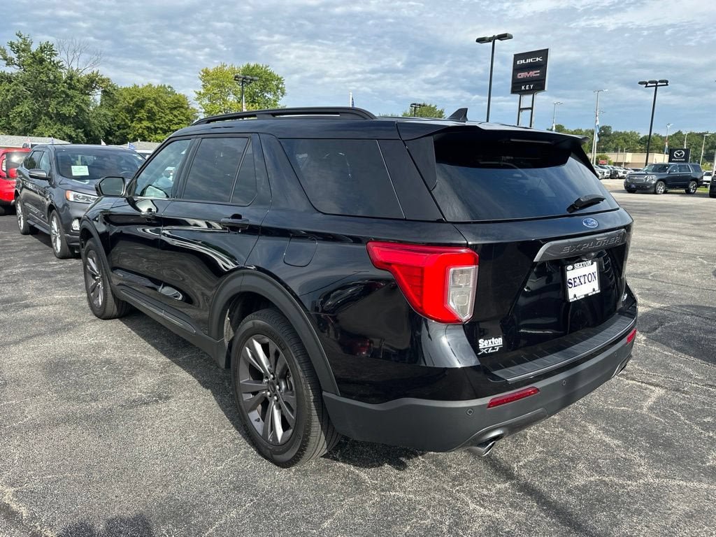 Certified 2024 Ford Explorer XLT w/ Equipment Group 202A AWD/4WD image 7