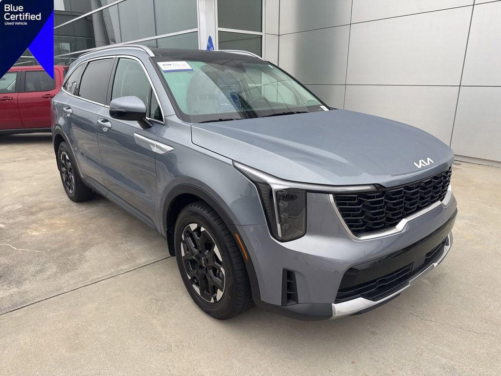 Used 2024 Kia Sorento S w/ Panoramic Sunroof Package image 6