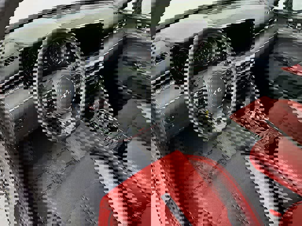 Used 2022 Kia K5 GT-Line w/ GT-Line FWD Premium Package image 9