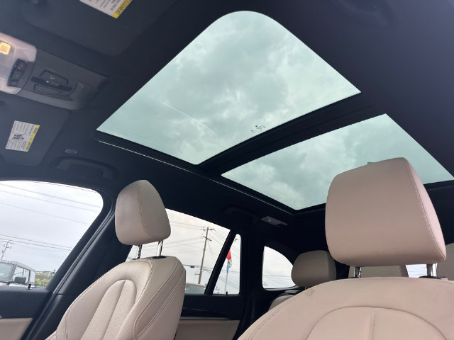 Used 2018 BMW X1 xDrive28i AWD/4WD image 27