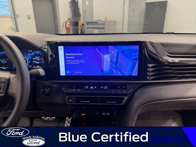 Used 2025 Toyota Camry XSE FWD image 15