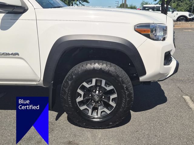 Used 2022 Toyota Tacoma TRD Off-Road AWD/4WD image 10