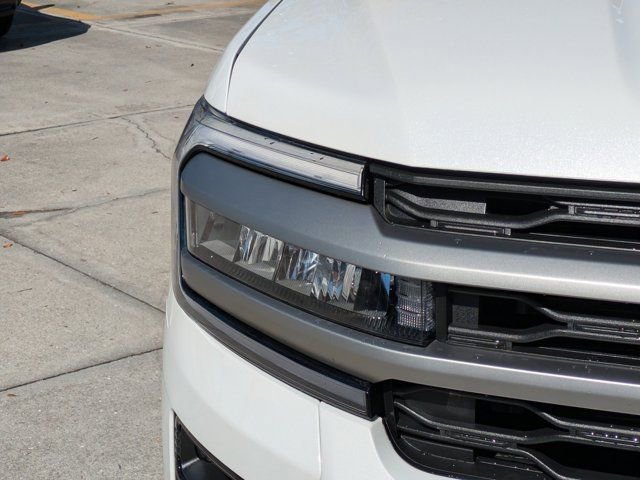 Certified 2023 Ford Expedition XLT image 9