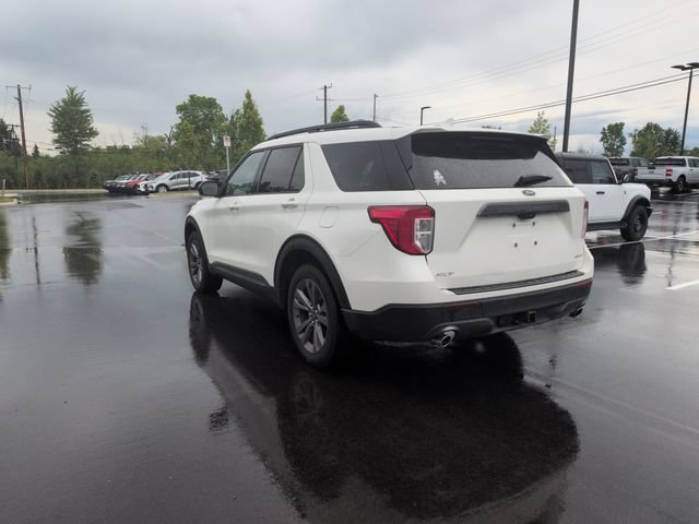 Certified 2023 Ford Explorer XLT w/ Equipment Group 202A AWD/4WD image 5