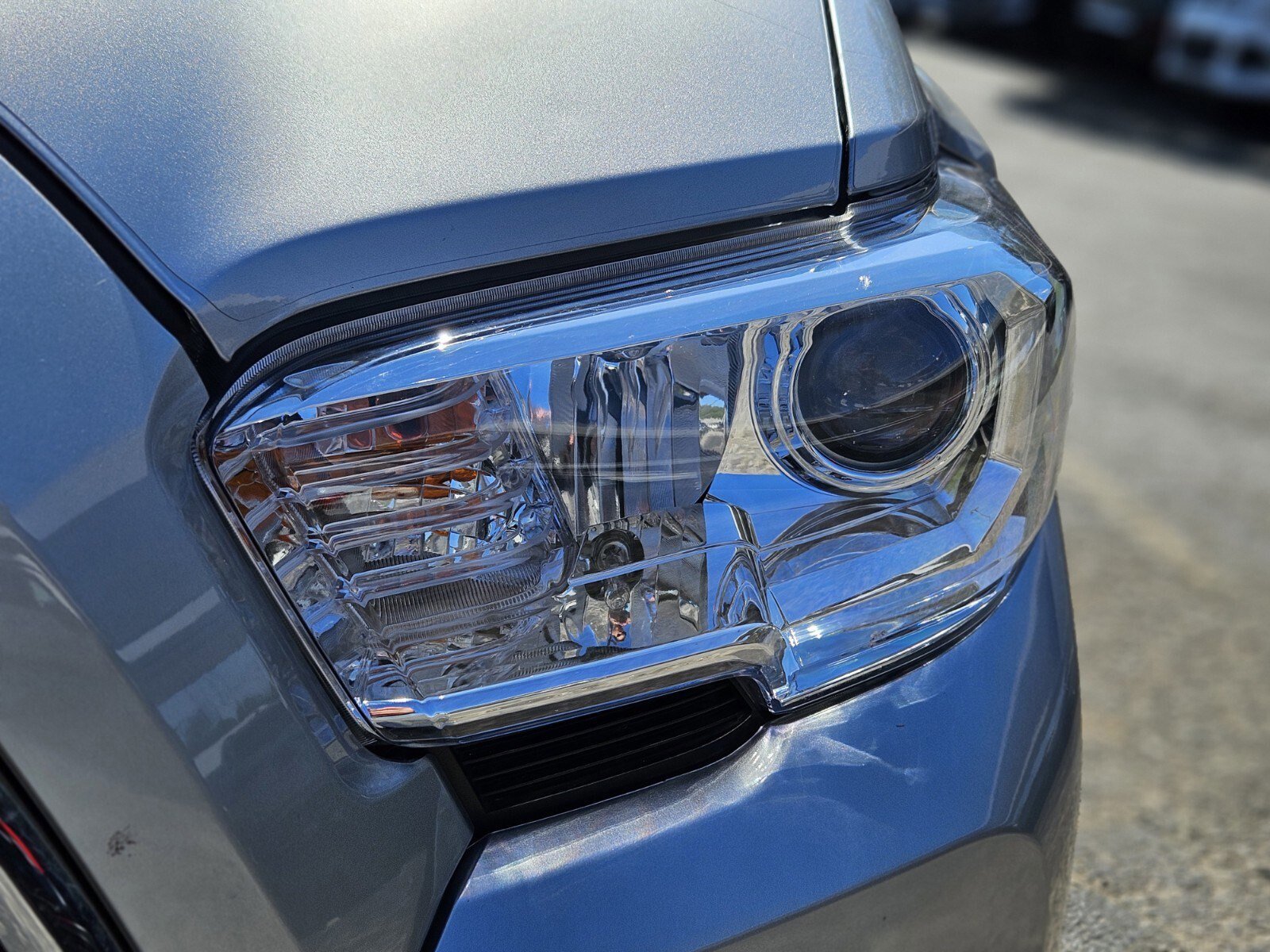 Used 2023 Toyota Tacoma SR5 image 11