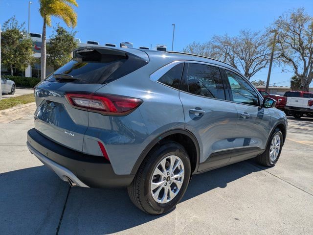 Certified 2023 Ford Escape Active w/ Tech Pack #2 image 4