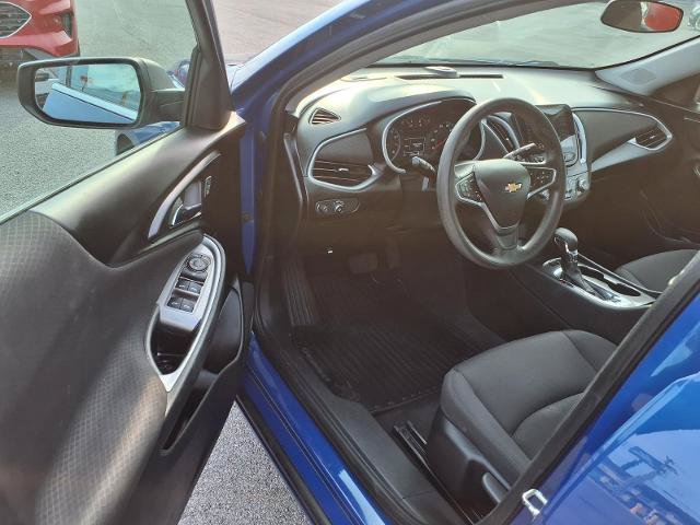 Used 2023 Chevrolet Malibu LS FWD image 7