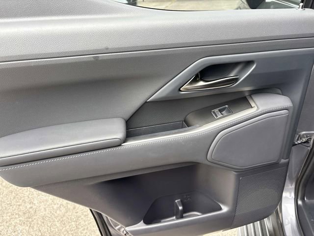 Used 2025 Lexus GX 550 w/ Accessory Package (2T) AWD/4WD image 19